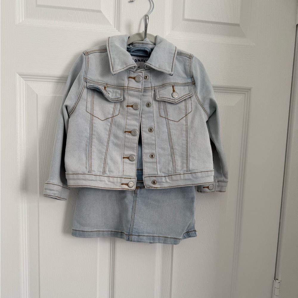 Old Navy Blue Jean Jacket Classic Style